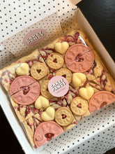 Load image into Gallery viewer, *♥️ Valentines Brownies & Blondies ♥️