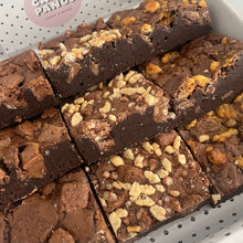Load image into Gallery viewer, The &#39;Caramel&#39; Mixed Box
